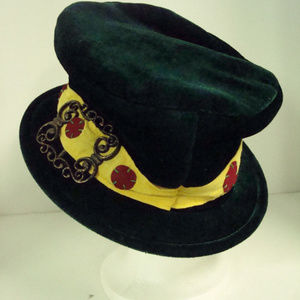 Accessories - Alice in Wonderland Mad Hatter Costume Hat Accessories - Alice in Wonderland Mad Hatter Costume Hat